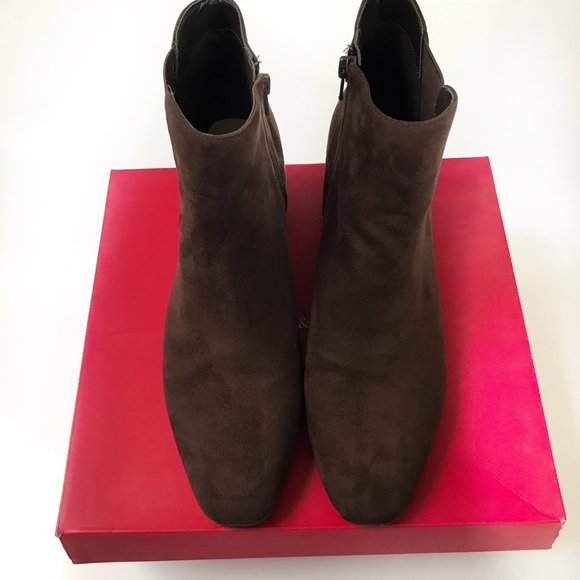 NWOT Kelly and Kate Brown Suede Ankle Booties - Picture 3 of 10